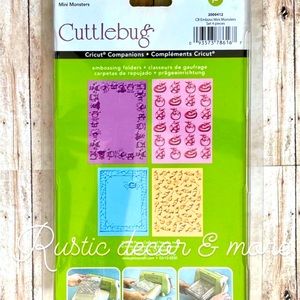 Cricut Cuttlebug Mini Monster Embossing Folders